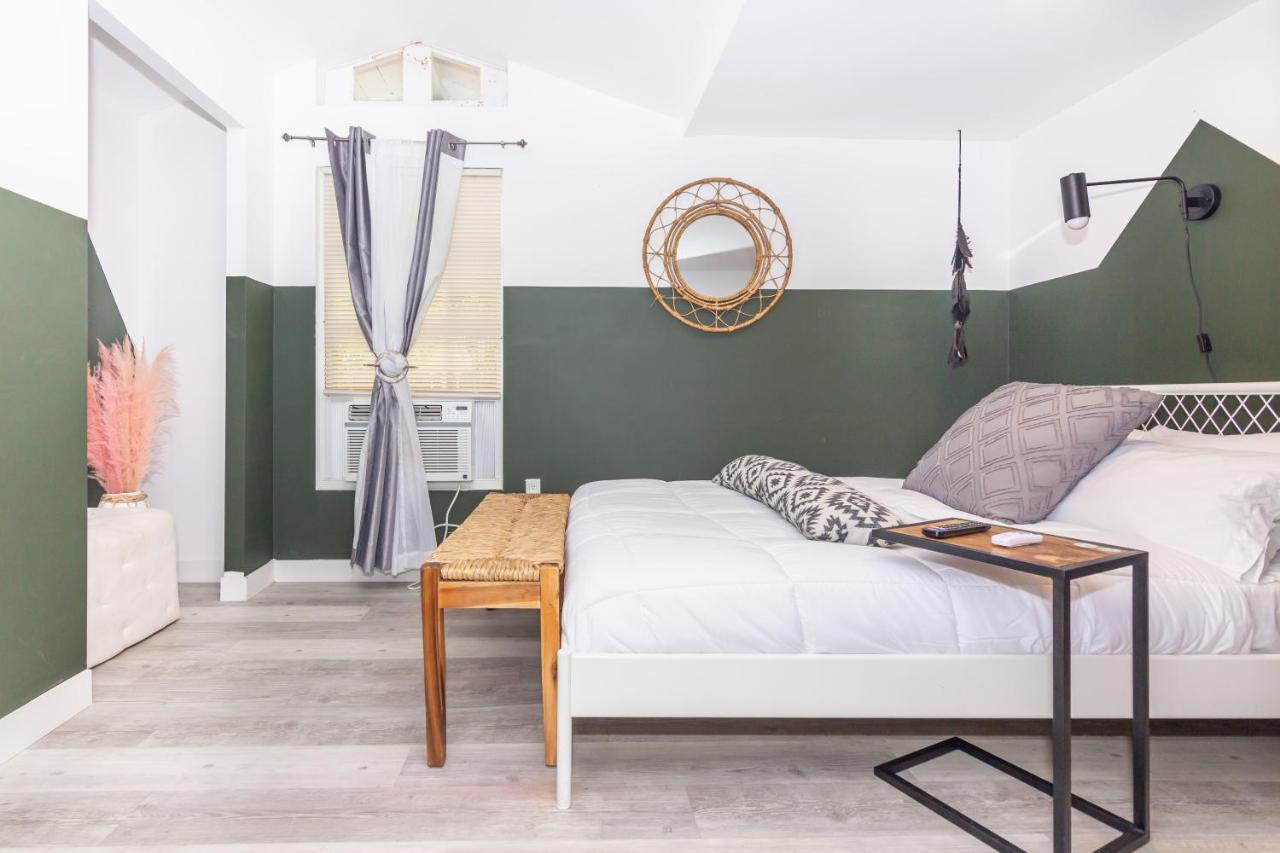 Studio Miami With Backyard - Heart Of Downtown And Wynwood Екстер'єр фото